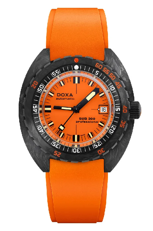 Doxa Sub 300 Carbon Professional 822.70.351.21